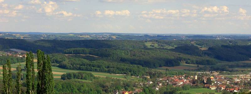 Blick auf Grafendorf von der Panorama Terrasse des Wohlfühl Hotel Wiesenhof ***