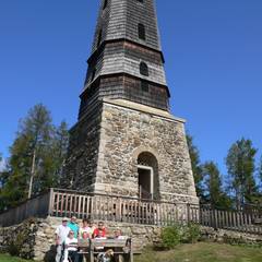 Kulturwanderung auf der Ringwarte in Hartberg